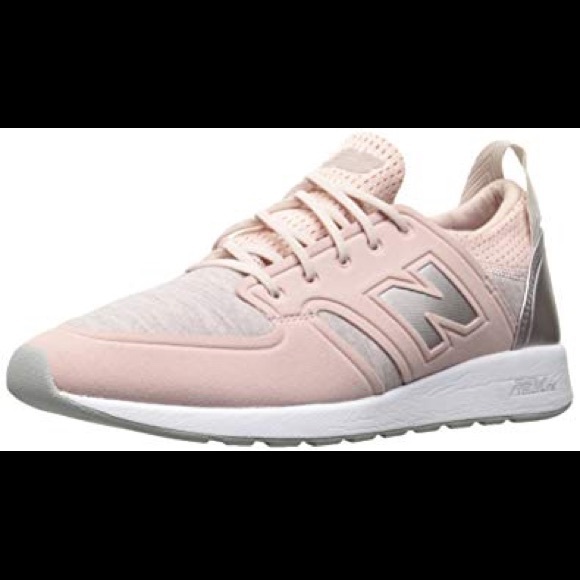 New Balance Wrl42 Lifestyle Sneakers 